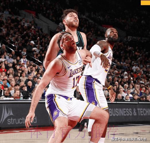 斯马特25分詹姆斯20+9+8难救主,开拓者爆冷击败湖人 斯马特25分詹姆斯20+9+8难救主,开拓者爆冷击败湖人